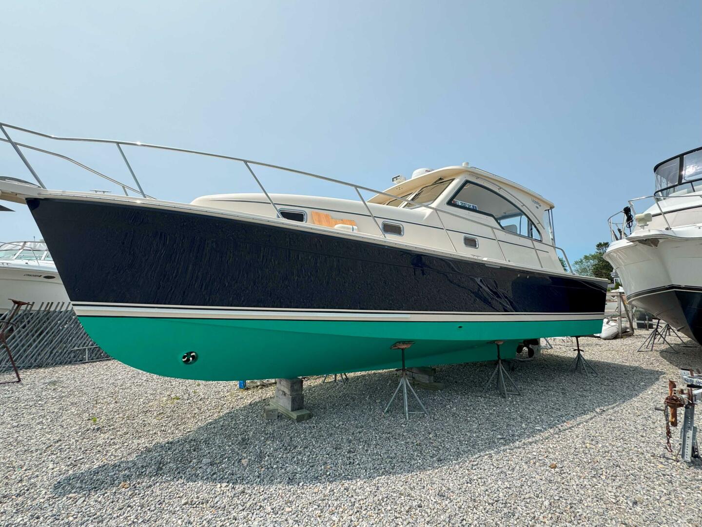 Slide: The Image of Mainship 34 Pilot 2004 - 5369182