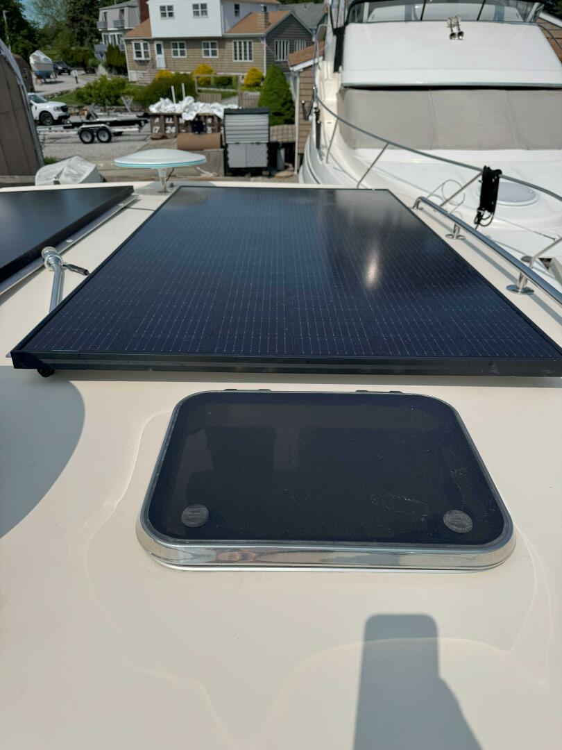Slide: The Image of Mainship 34 Pilot 2004 - 5369190