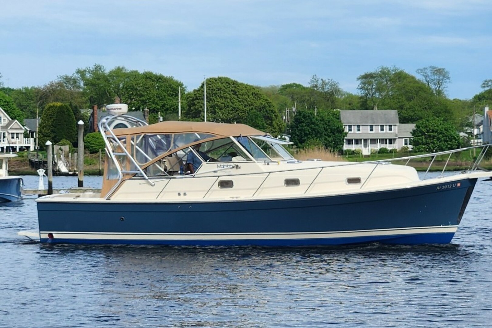 Slide: The Image of Mainship 34 Pilot Rum Runner Classic 2006 - 5320389