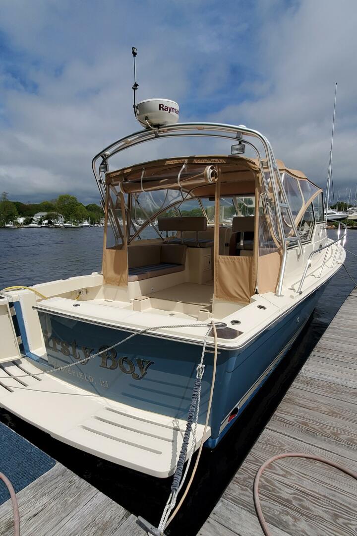 Slide: The Image of Mainship 34 Pilot Rum Runner Classic 2006 - 5320411