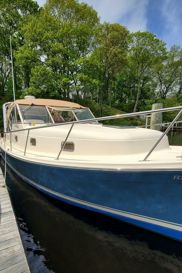 Slide: The Image of Mainship 34 Pilot Rum Runner Classic 2006 - 5320414