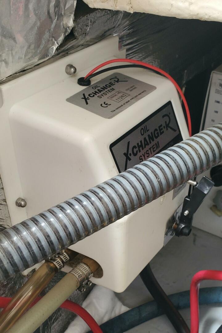 Slide: The Image of Mainship 34 Pilot Rum Runner Classic 2006 - 5320423