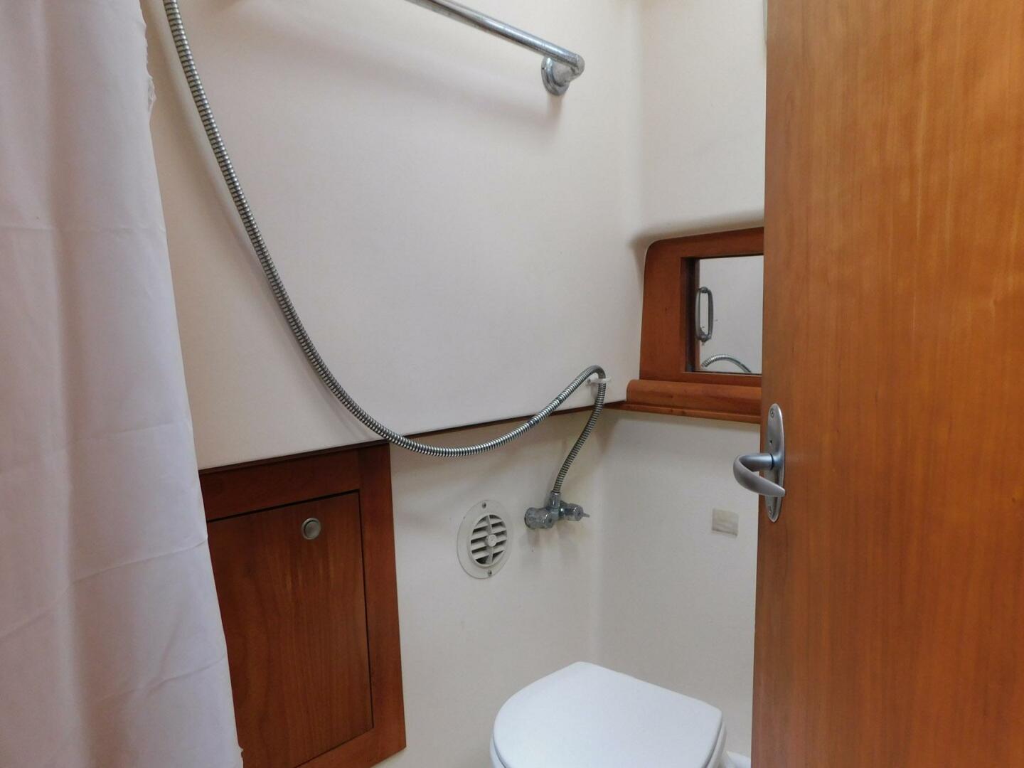 Slide: The Image of Mainship 34 Rum Runner II 2005 - 5251912