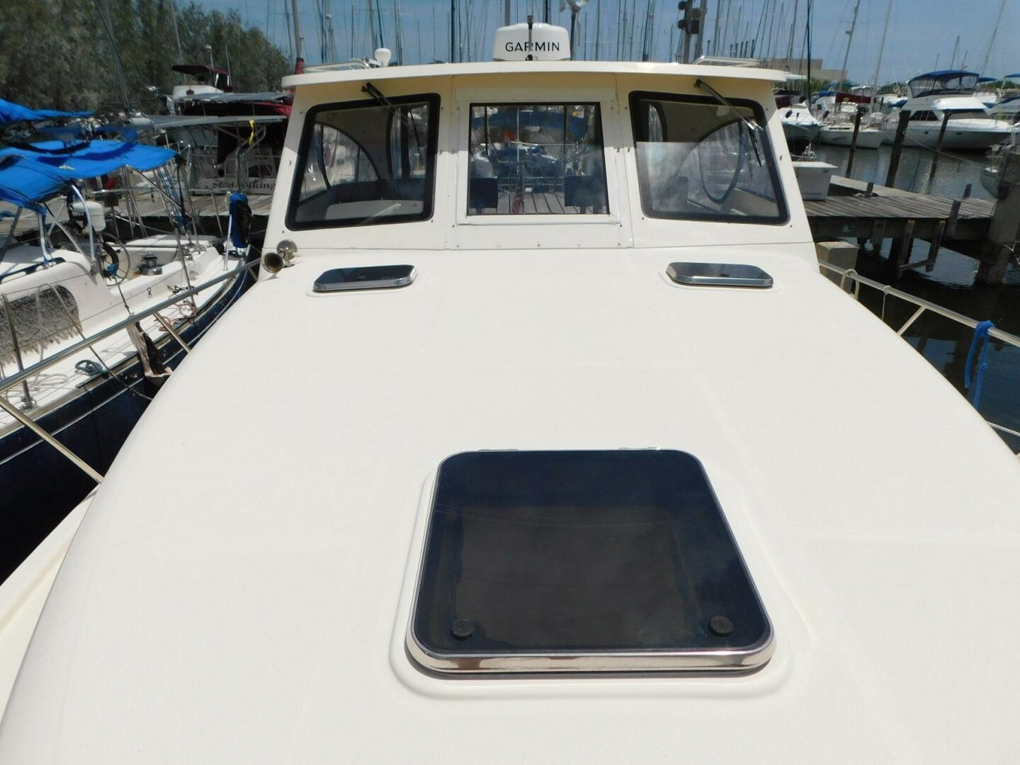 Slide: The Image of Mainship 34 Rum Runner II 2005 - 5251903