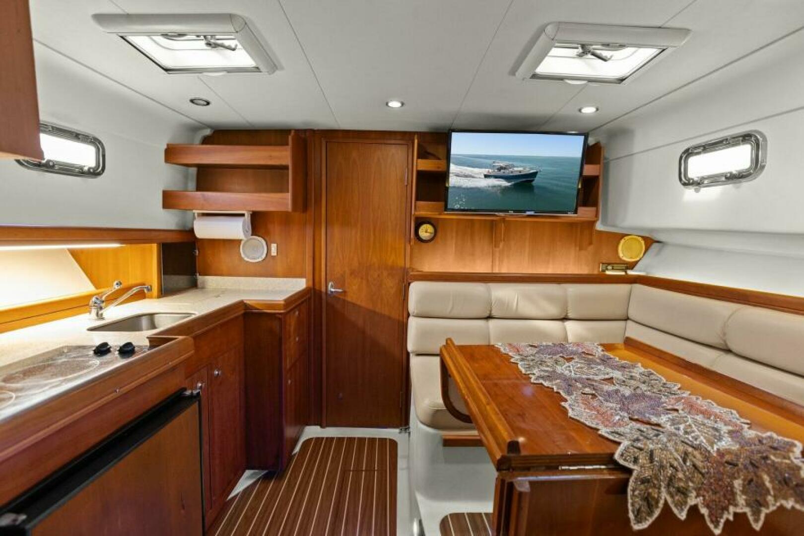 Slide: The Image of 2006 34 Mainship Rum Runner II - WhattakKeeper - 5189189