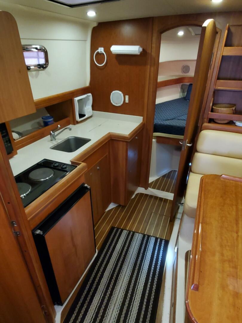Slide: The Image of Mainship 34 Rum Runner II Pilot 2004 - 5071518