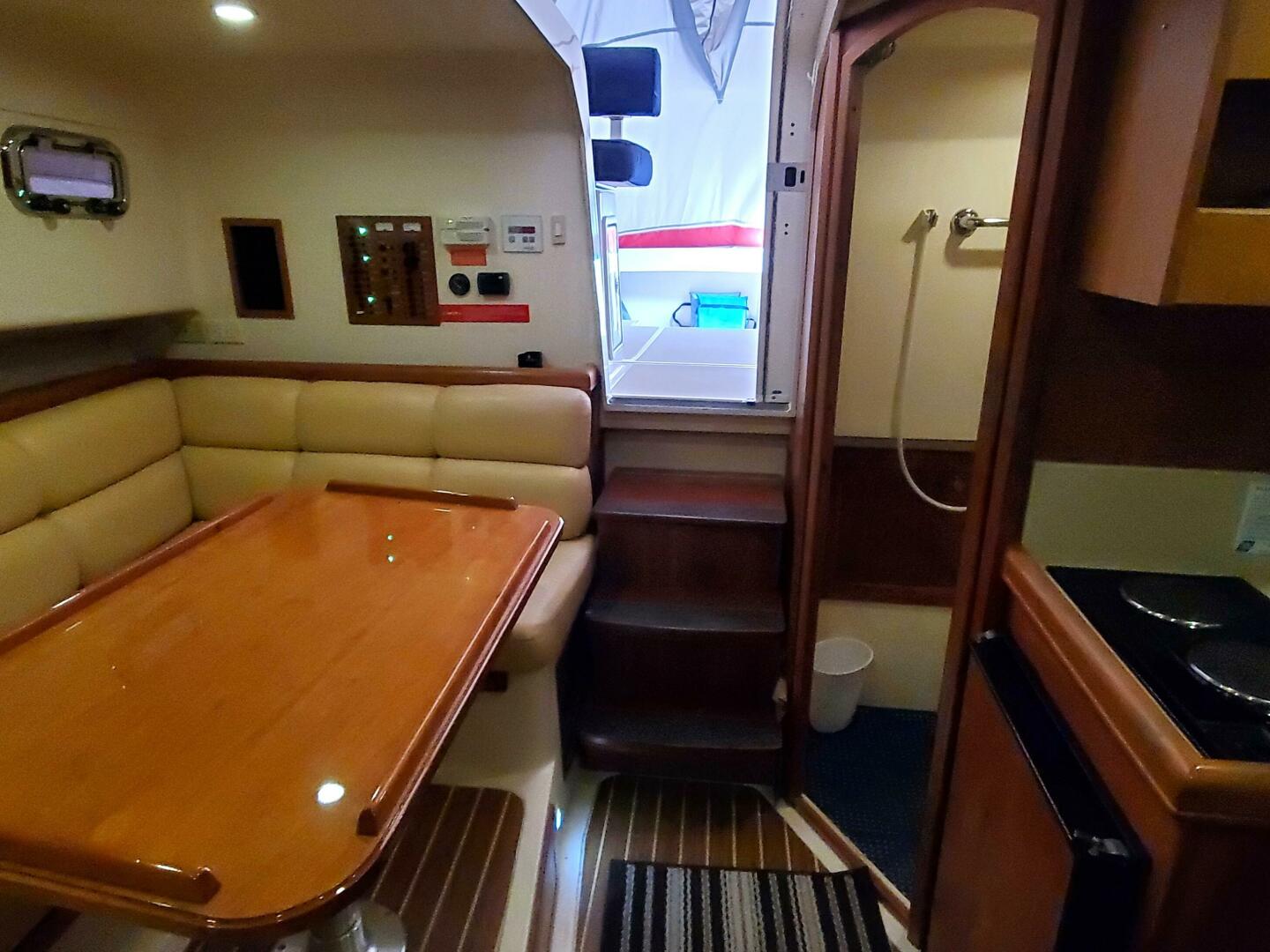 Slide: The Image of Mainship 34 Rum Runner II Pilot 2004 - 5071521