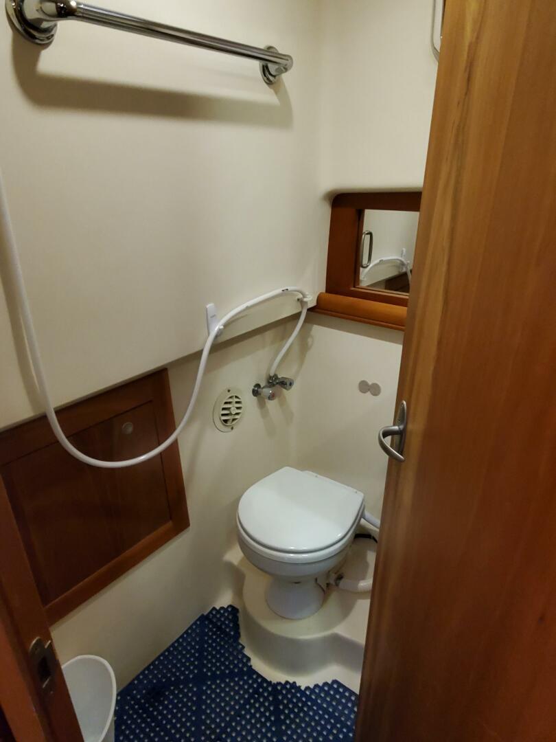 Slide: The Image of Mainship 34 Rum Runner II Pilot 2004 - 5071524