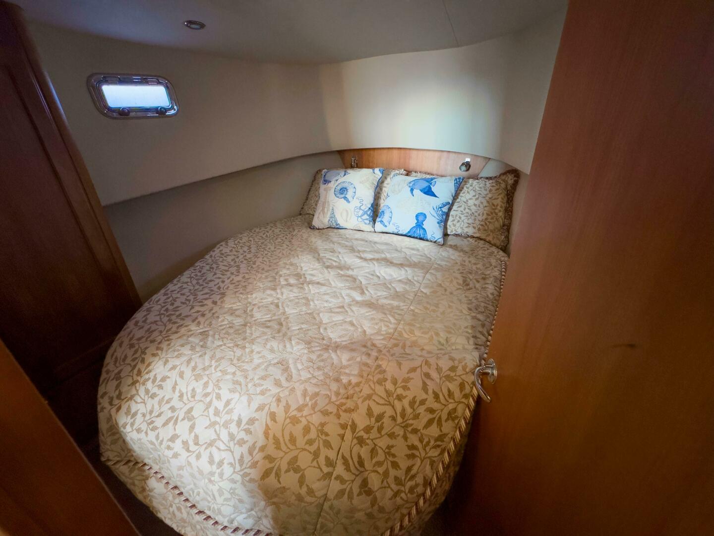 Slide: The Image of Mainship 34 Trawler 2005 - 4826227