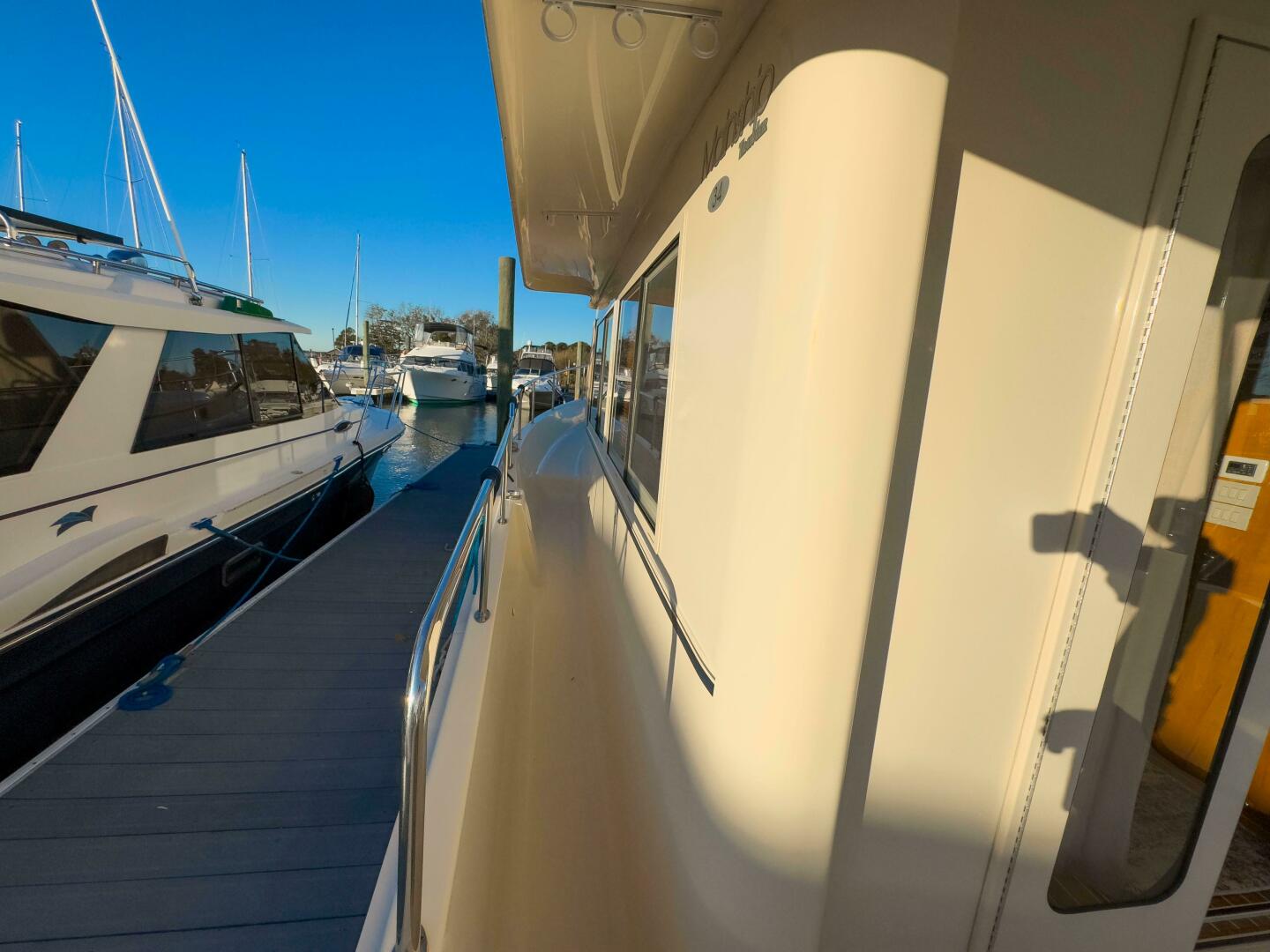Slide: The Image of Mainship 34 Trawler 2005 - 4826269