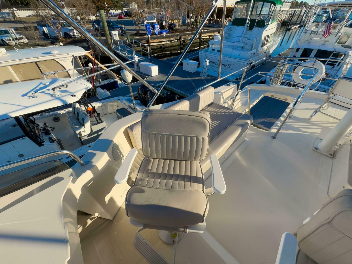 Slide: The Image of Mainship 34 Trawler 2005 - 4826288