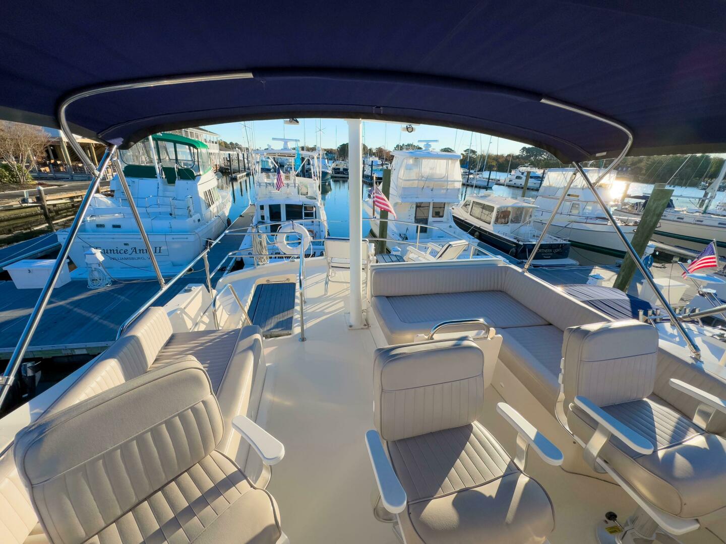Slide: The Image of Mainship 34 Trawler 2005 - 4826291
