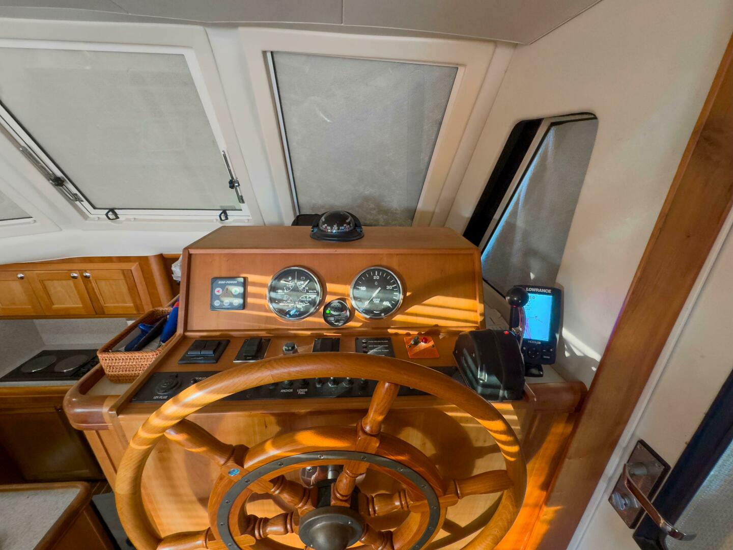 Slide: The Image of Mainship 34 Trawler 2005 - 4826189