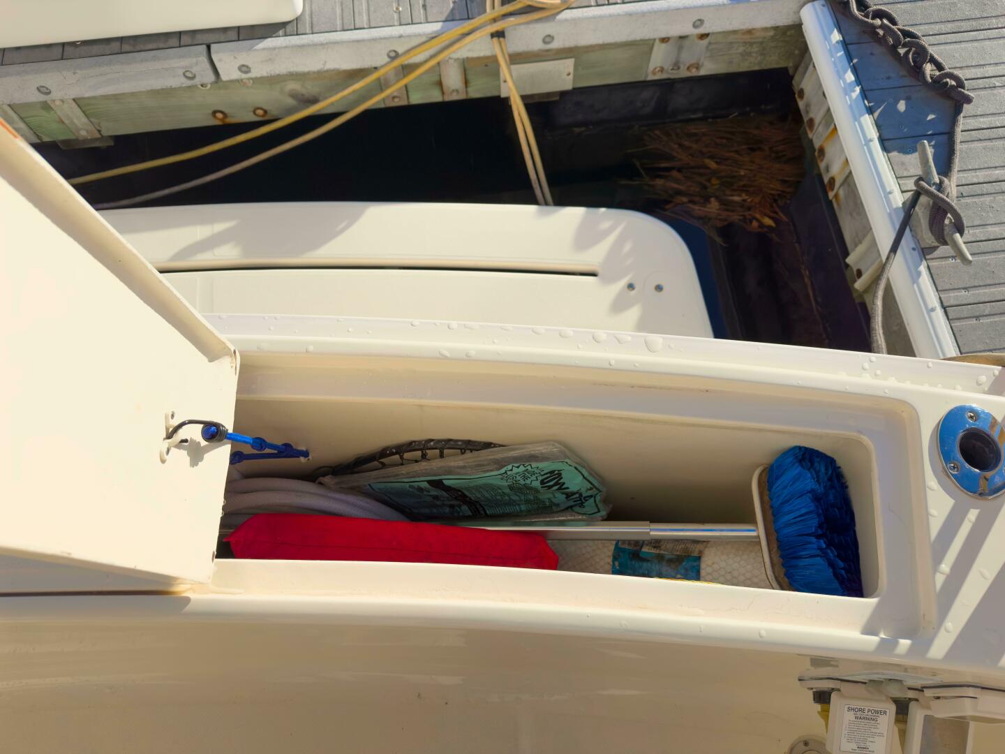 Slide: The Image of Mainship 34 Trawler 2005 - 4826297