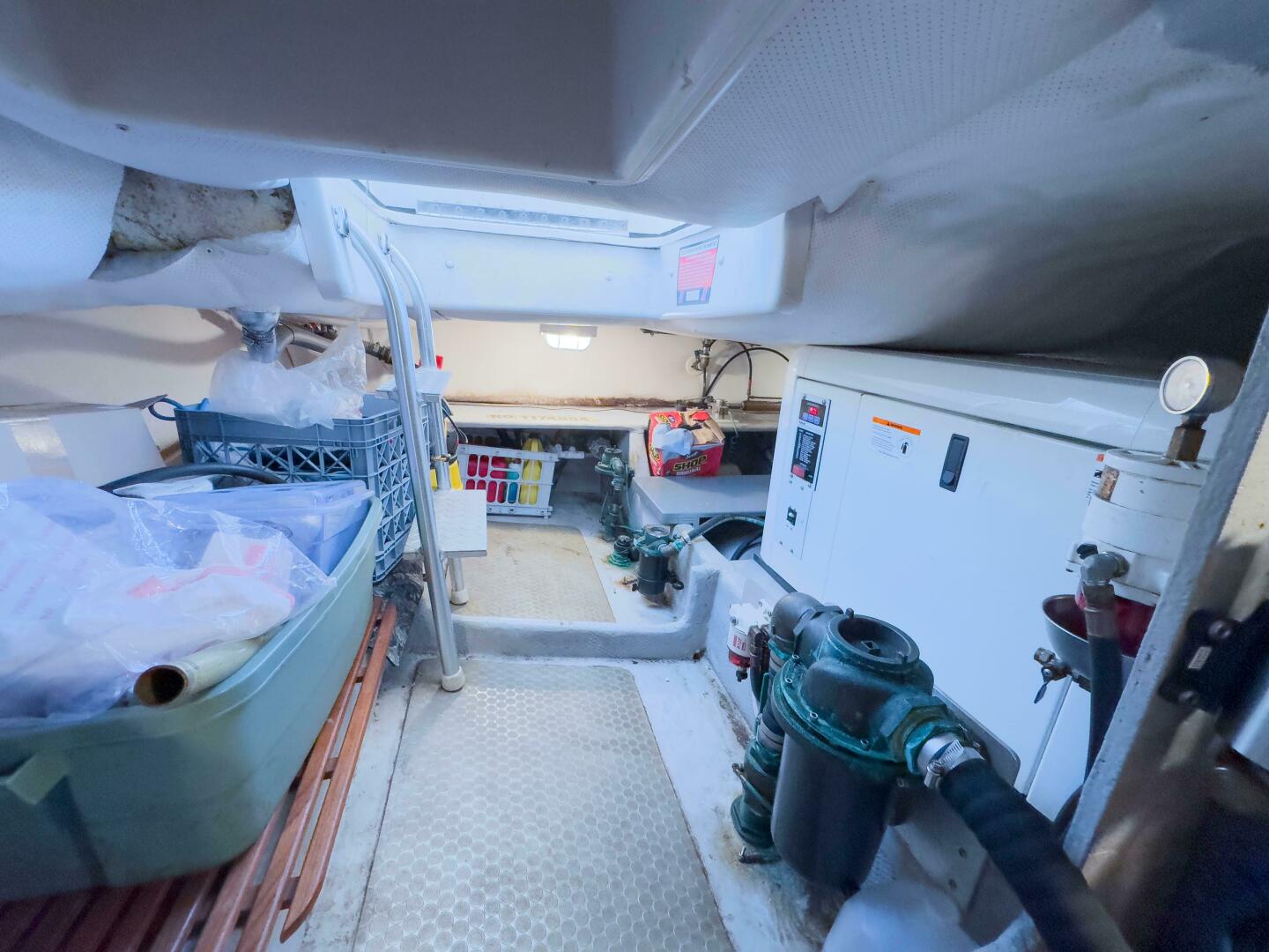 Slide: The Image of Mainship 34 Trawler 2005 - 4826301