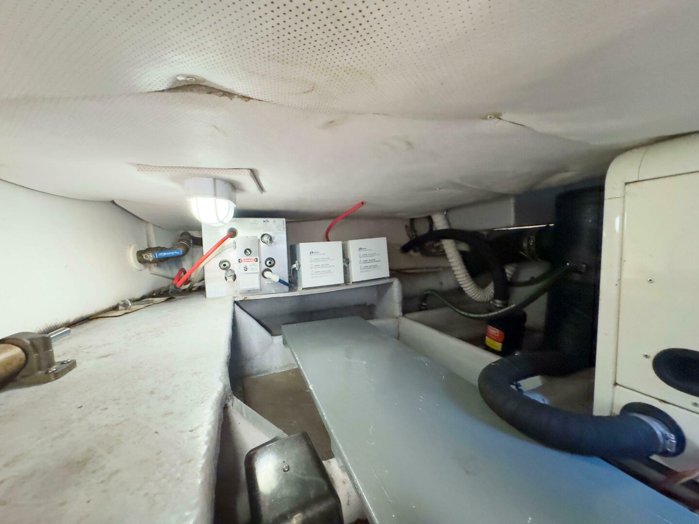 Slide: The Image of Mainship 34 Trawler 2005 - 4826303
