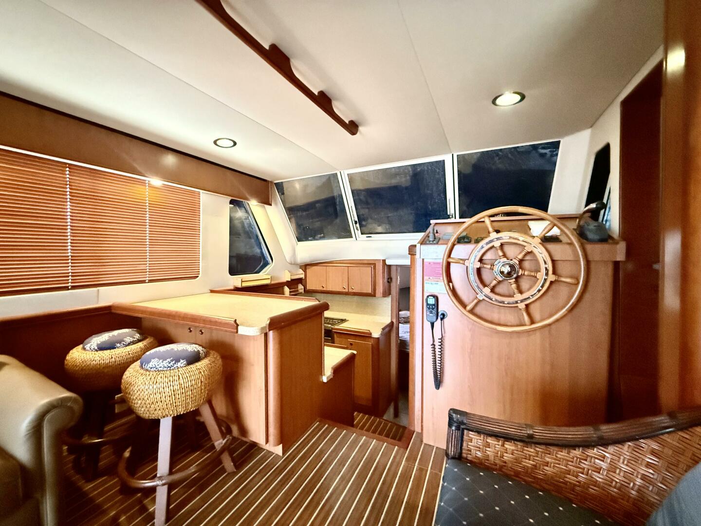 Slide: The Image of Mainship 34 Trawler 2008 - 5548389