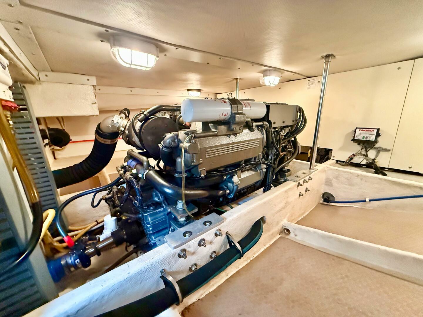 Slide: The Image of Mainship 34 Trawler 2008 - 5548391