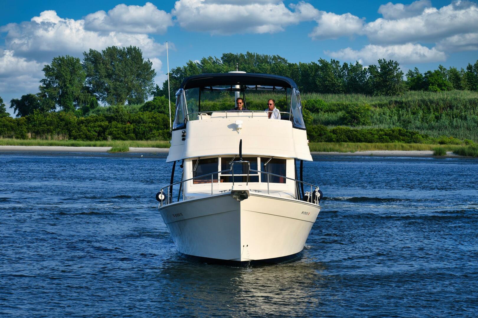 Slide: The Image of Mainship 34 Trawler 2008 - 5548368