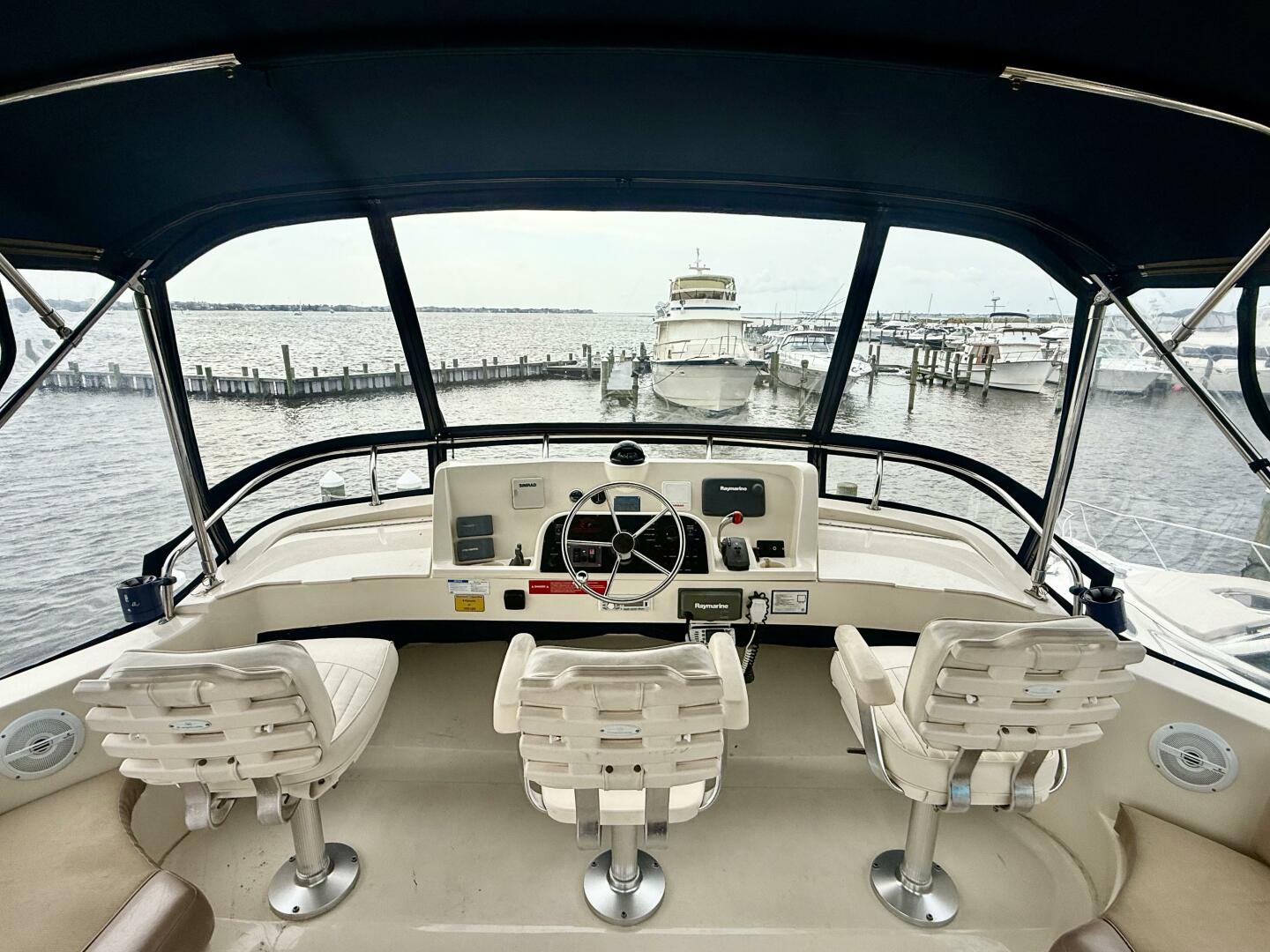 Slide: The Image of Mainship 34 Trawler 2008 - 5548374