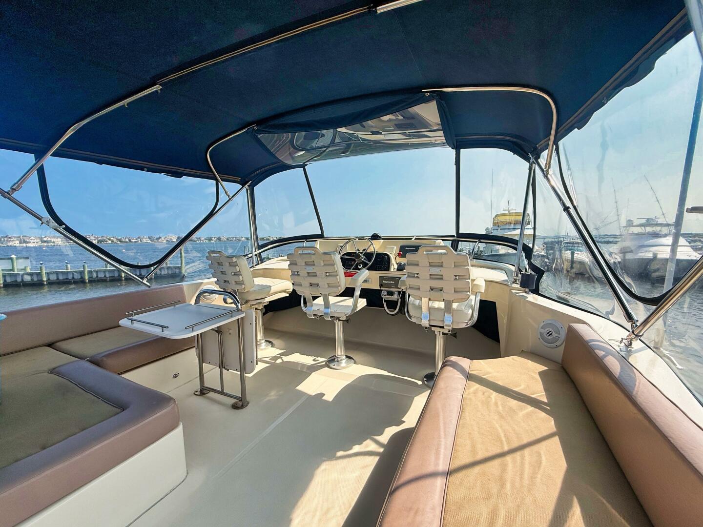 Slide: The Image of Mainship 34 Trawler 2008 - 5548401