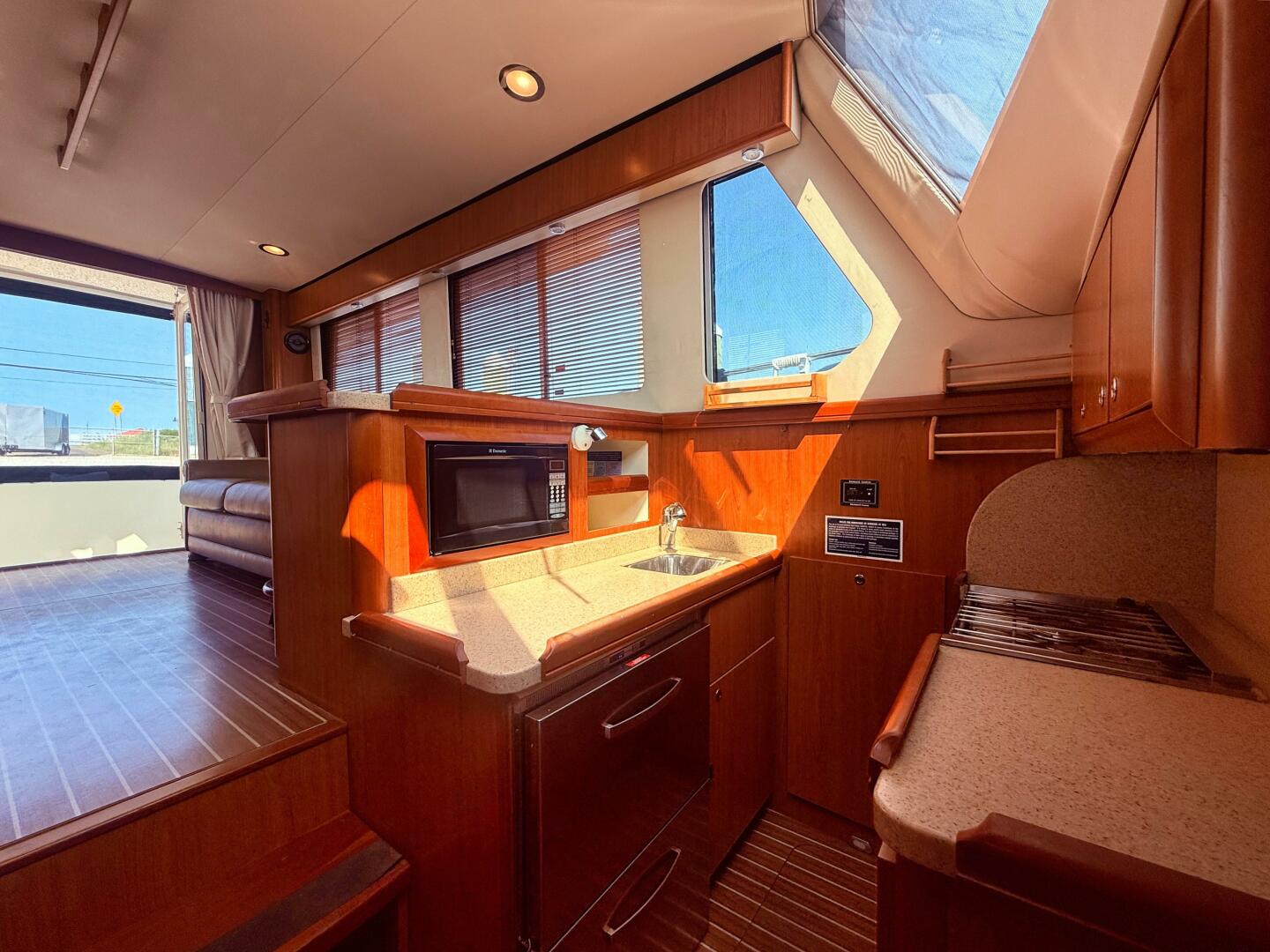 Slide: The Image of Mainship 34 Trawler 2008 - 5548421