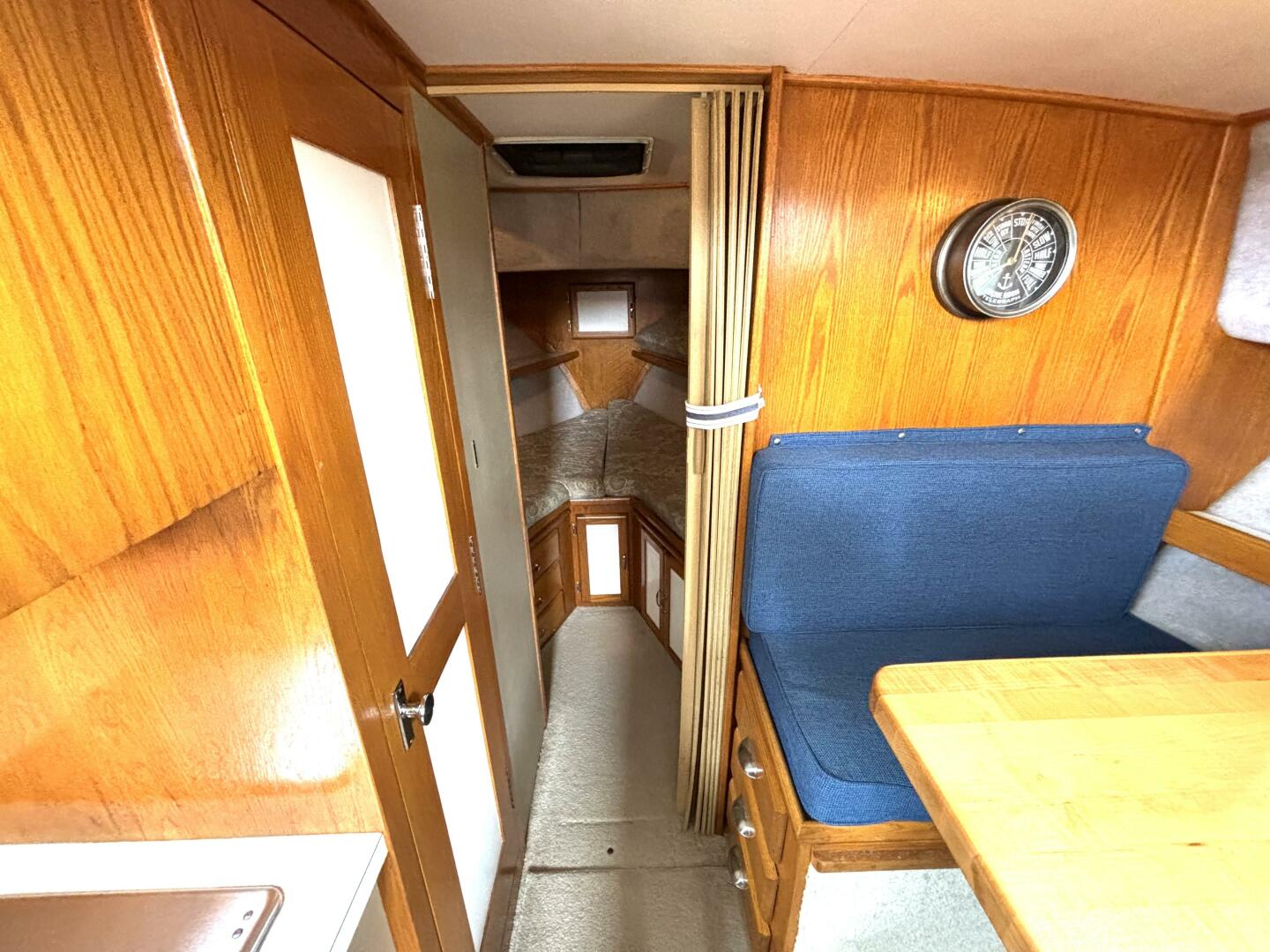 Slide: The Image of Mainship 36DC 1987 - 5400710