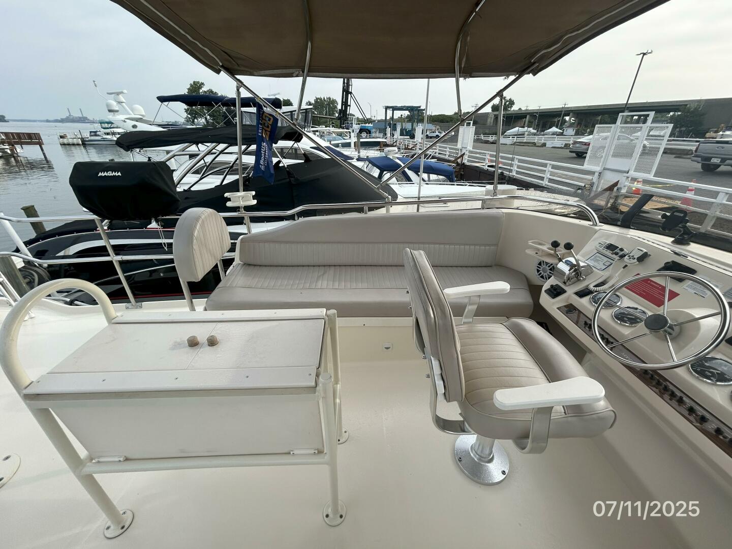 Slide: The Image of 39' Mainship flybridge port - 5472689