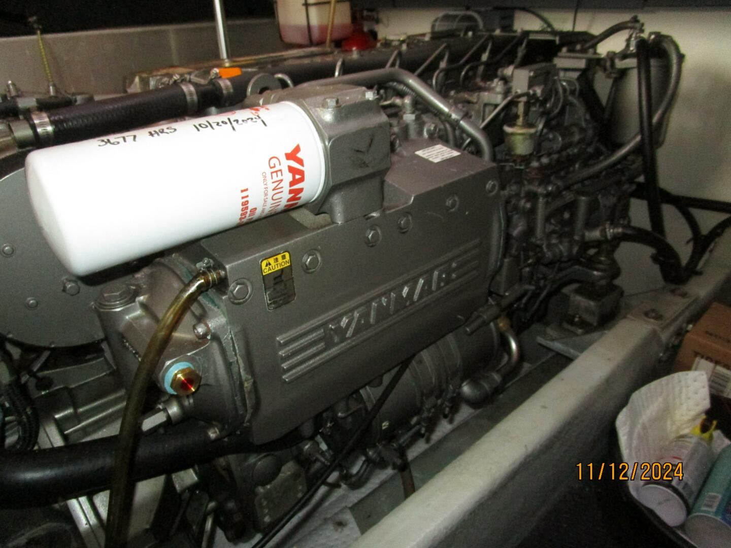 Slide: The Image of 40' Mainship main engine1 - 4802551