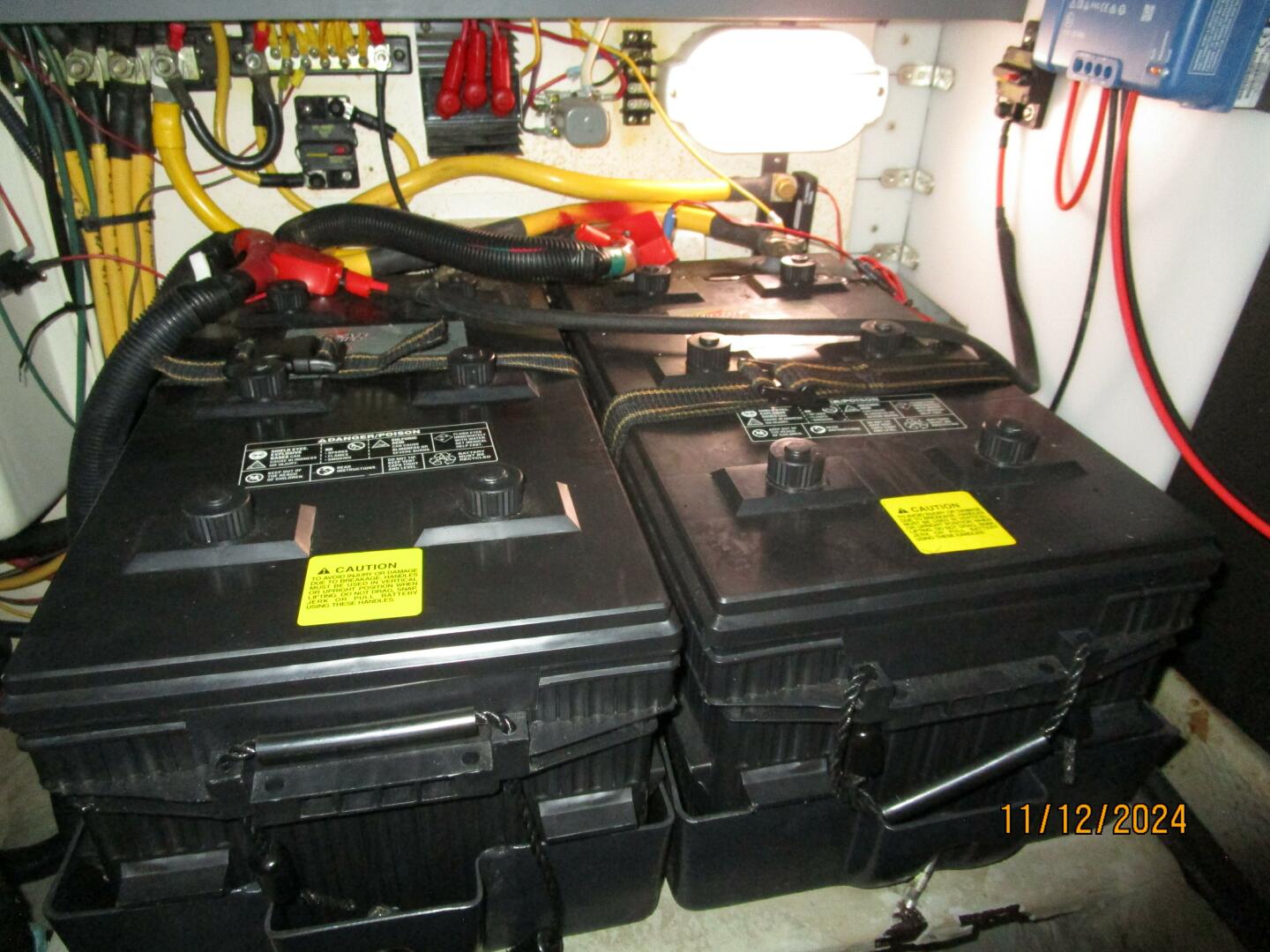 Slide: The Image of 40' Mainship port battery bank - 4802560