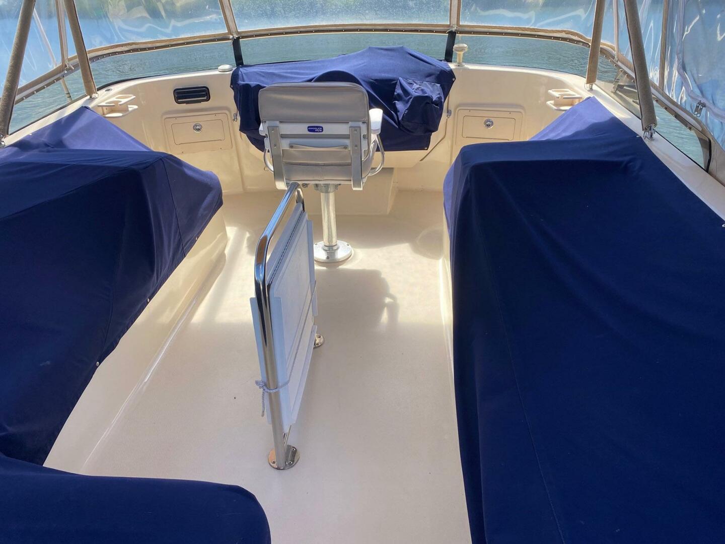 Slide: The Image of Mainship 400 Trawler 2004 - 5291700