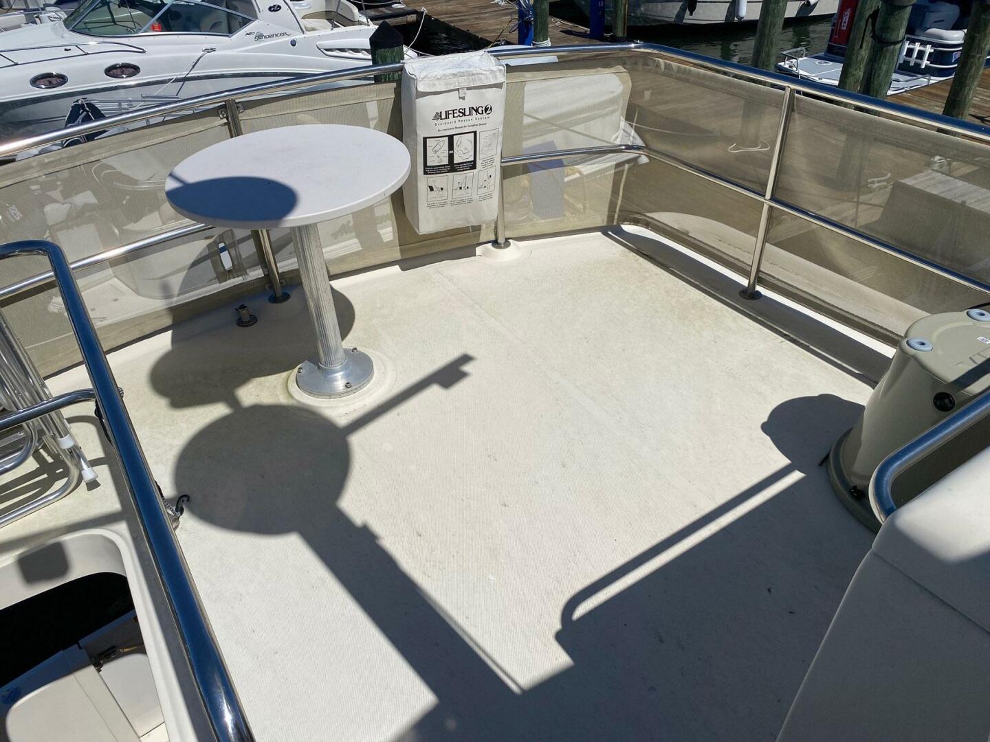 Slide: The Image of Mainship 400 Trawler 2004 - 5291701