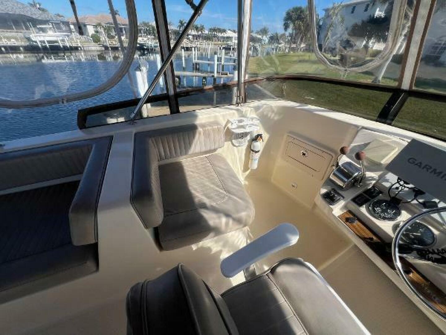 Slide: The Image of Mainship 40' Trawler 2004 - 4980222