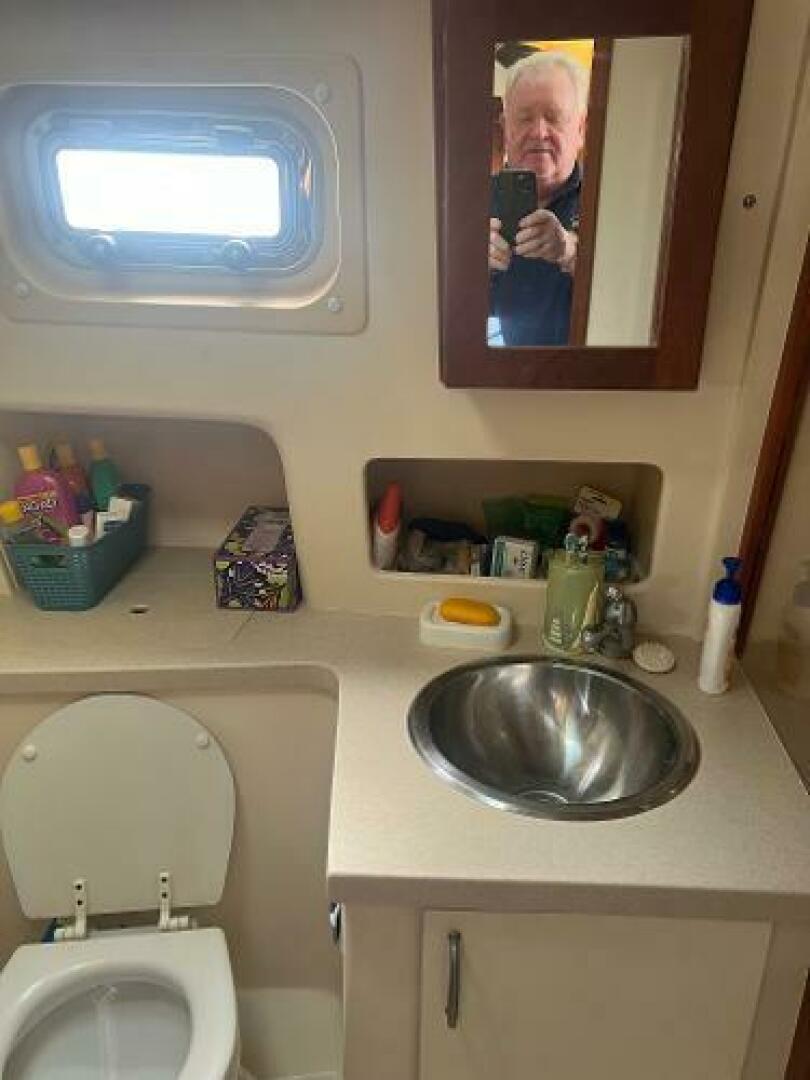 Slide: The Image of Mainship 40' Trawler 2004 - 4980206
