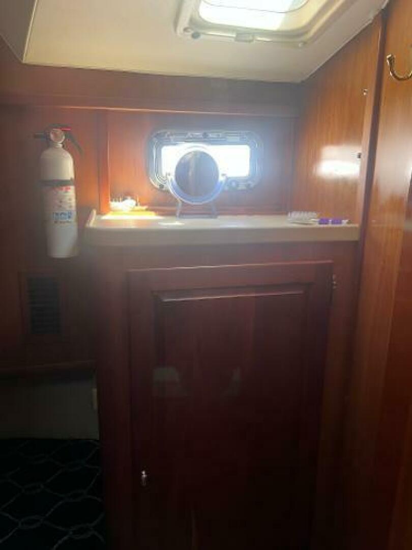 Slide: The Image of Mainship 40' Trawler 2004 - 4980208