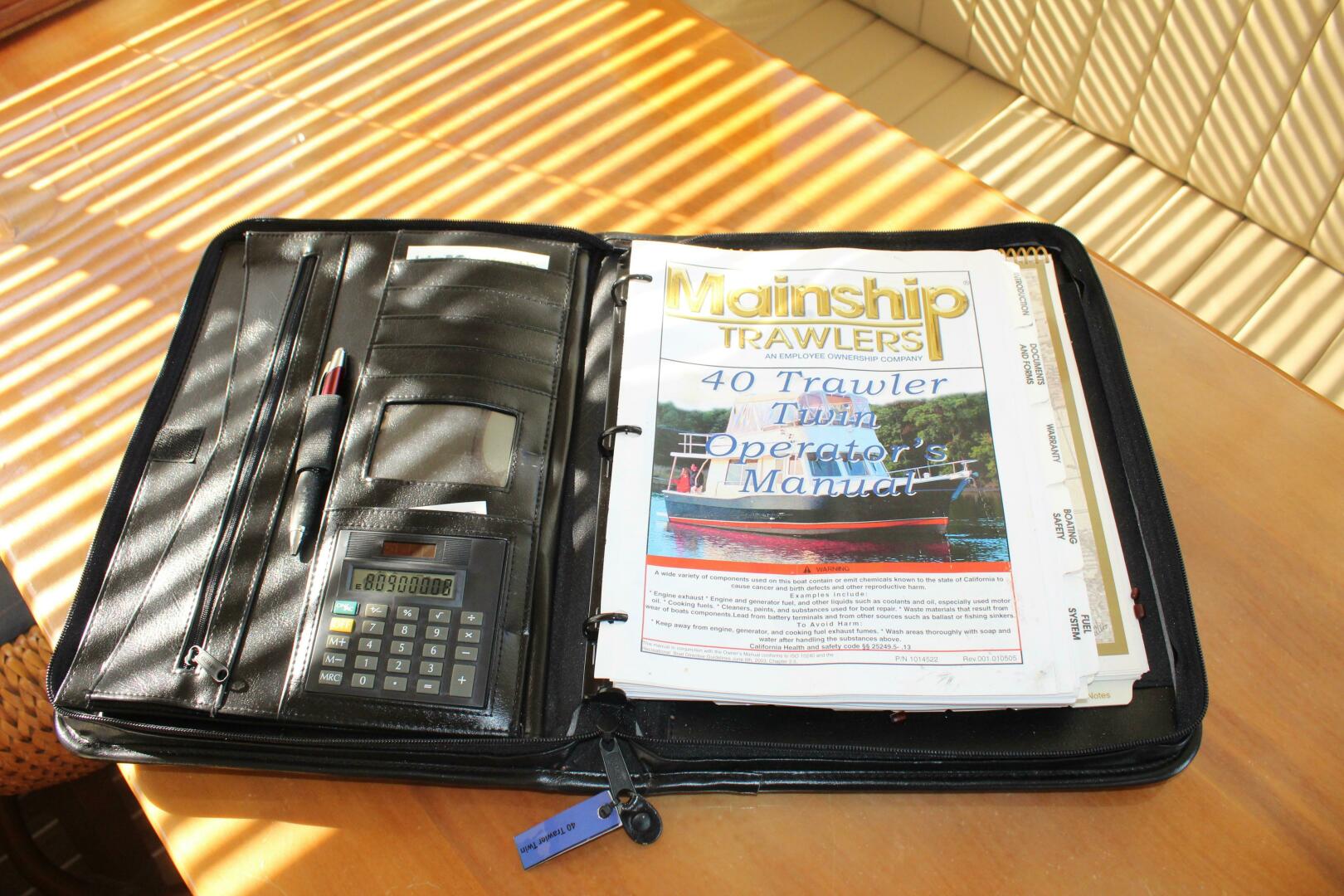 Slide: The Image of Mainship 40 Trawler 2006 - 5284787