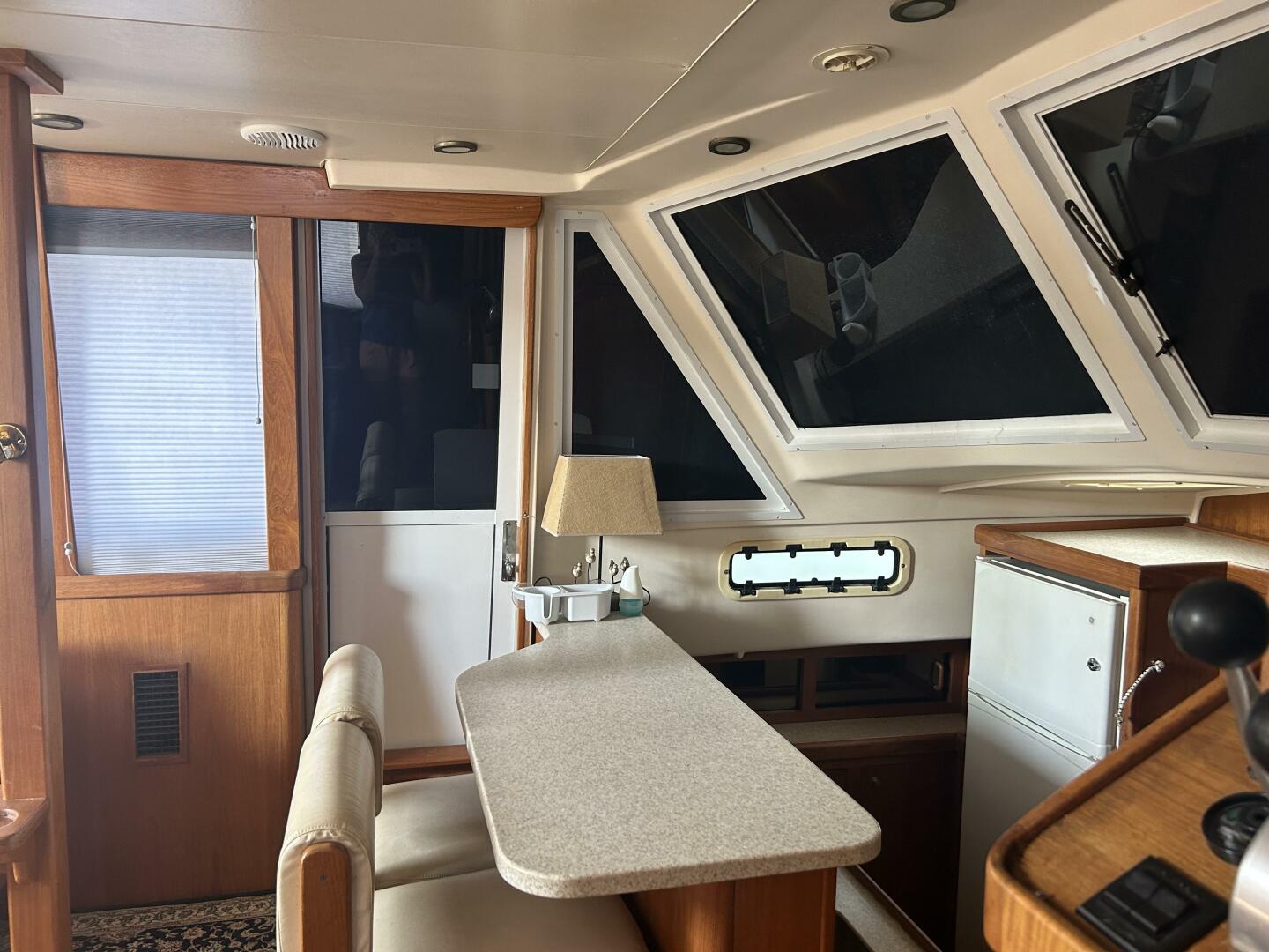 Slide: The Image of Mainship 430 - 16