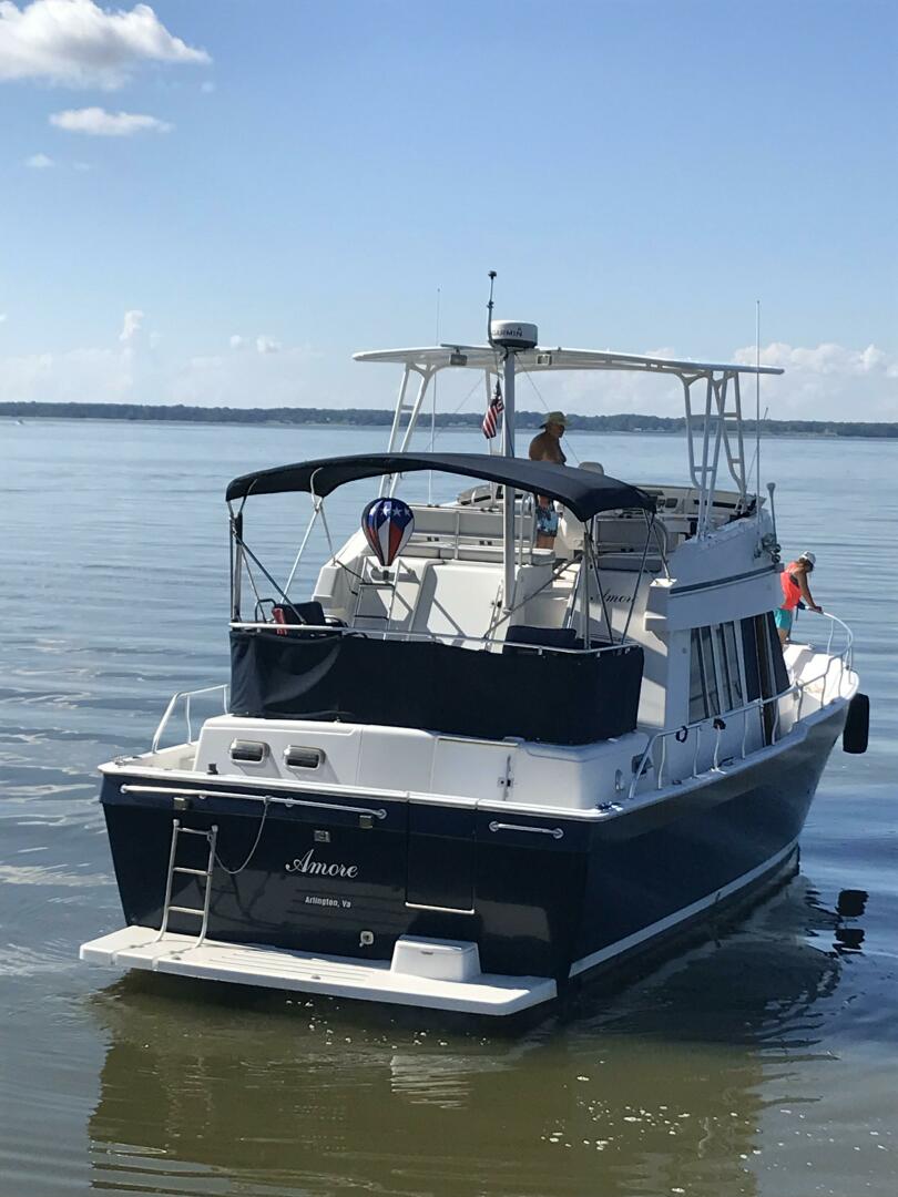 Slide: The Image of Mainship 430 - 61