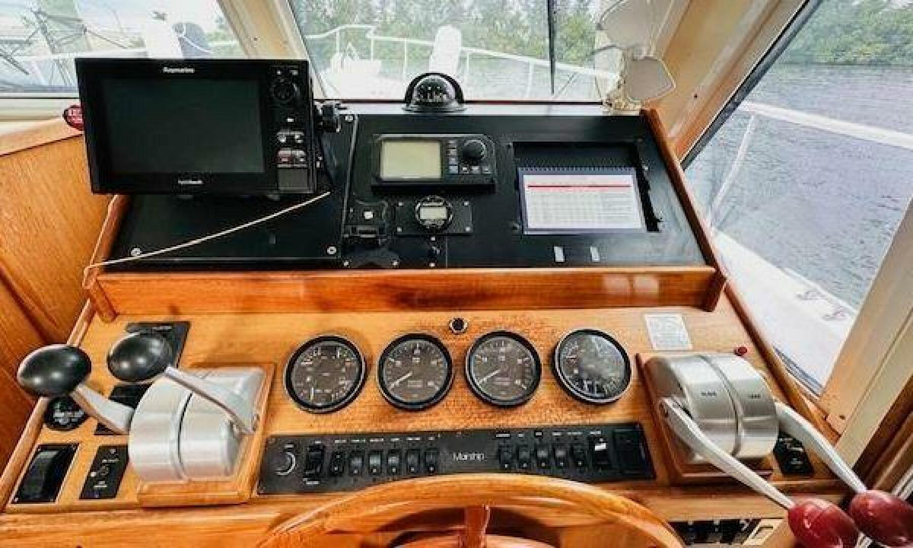 Slide: The Image of Mainship 430 Trawler 1999 - 4027721