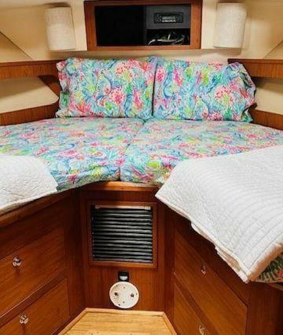 Slide: The Image of Mainship 430 Trawler 1999 - 4027737