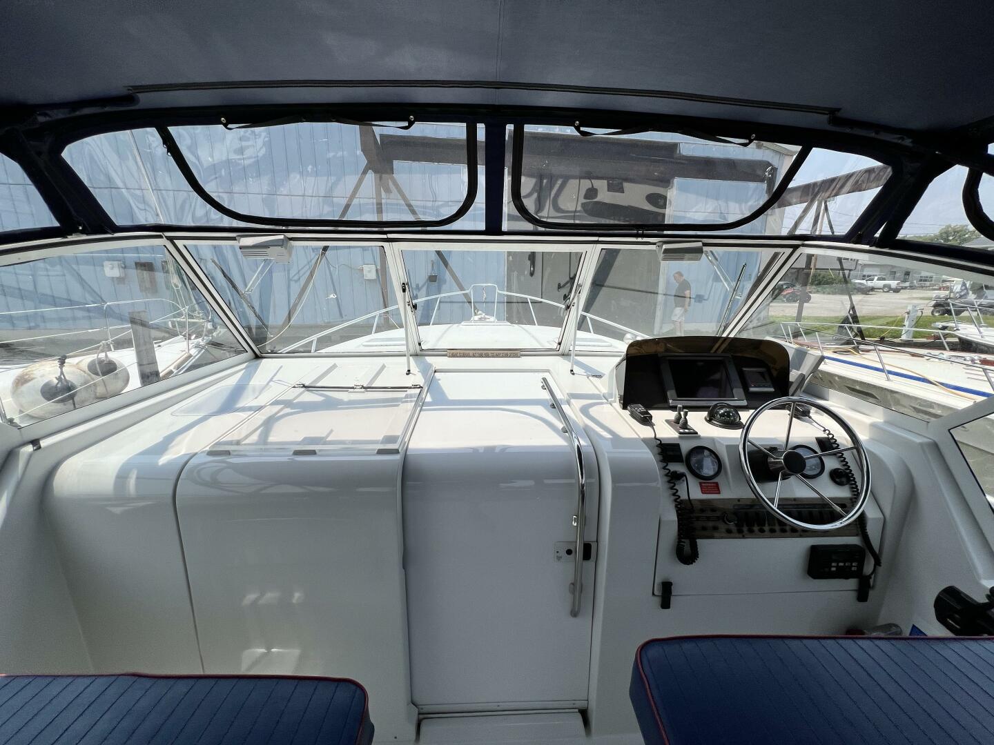 Slide: The Image of 2001 34 Mainship Forward View - 5390928