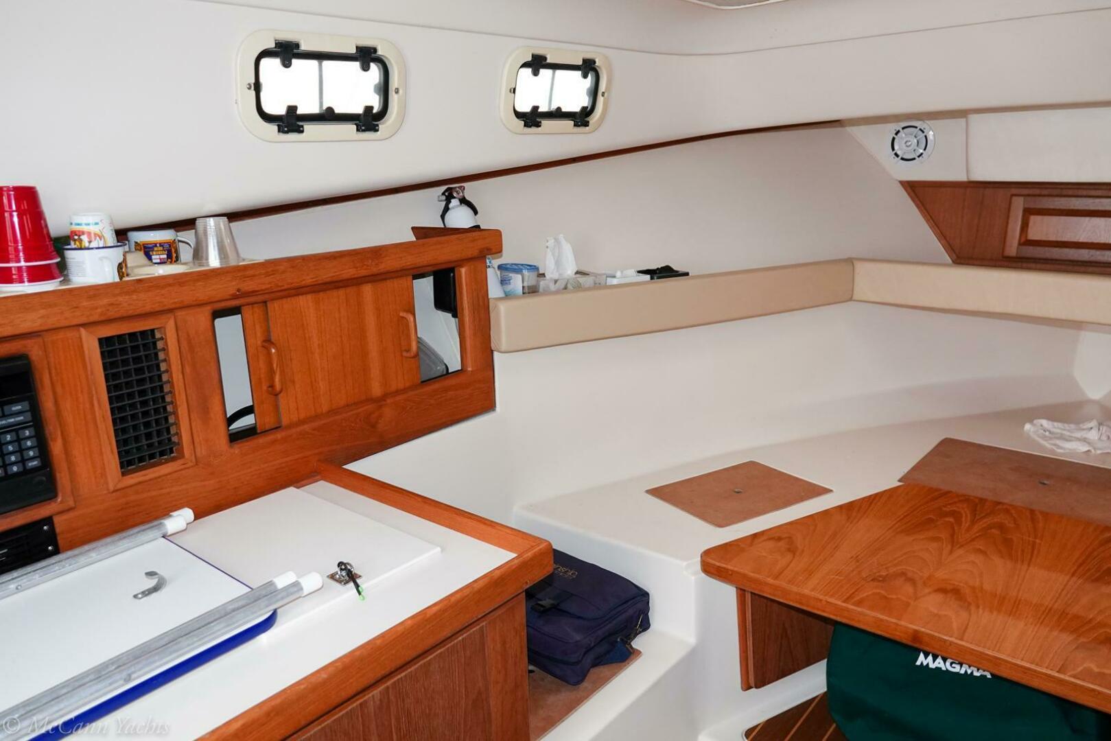 Slide: The Image of Mainship Pilot Hardtop 2000 - 5146623