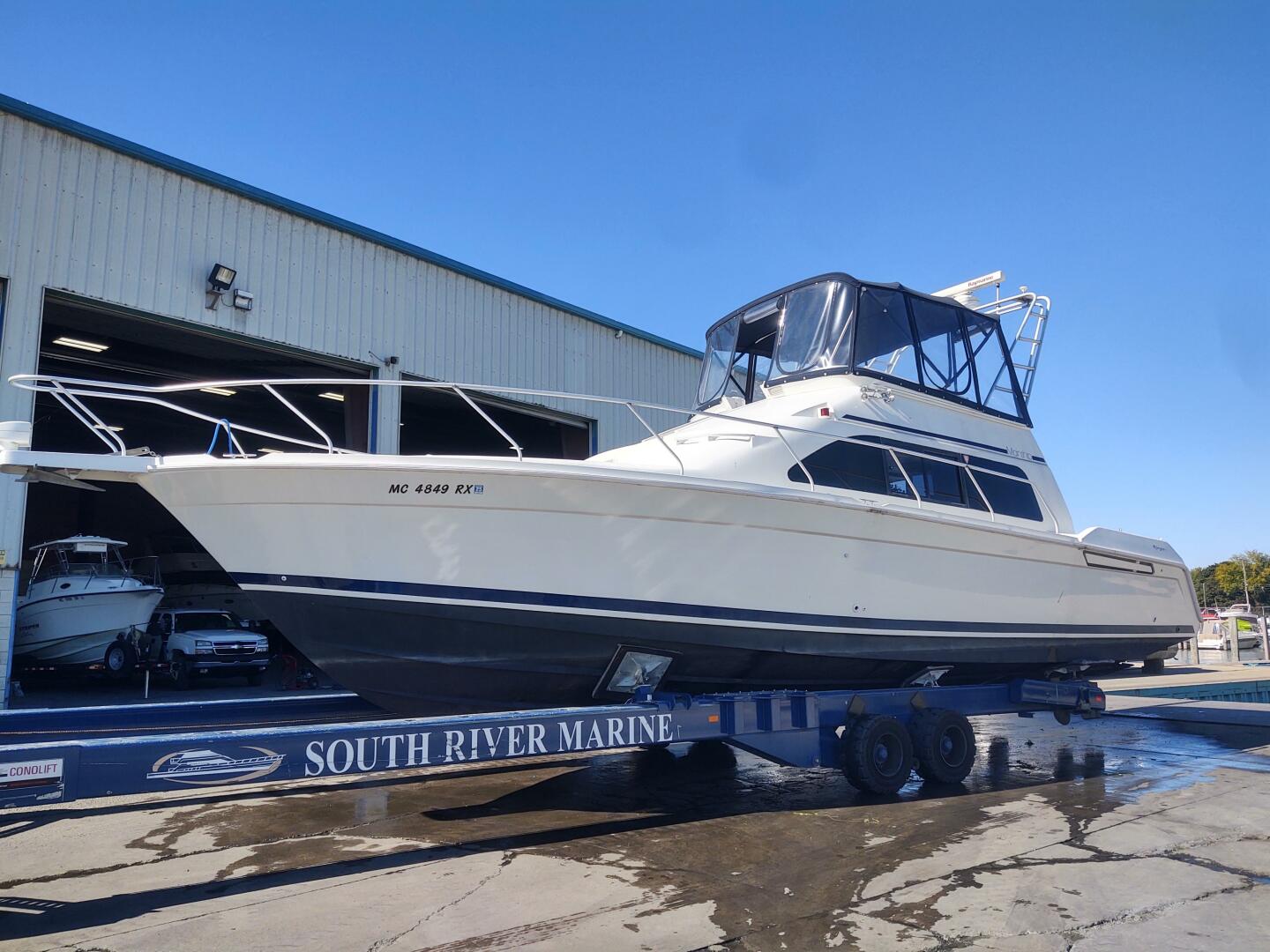 Slide: The Image of Mainship Sedan Bridge 1996 - 5164017