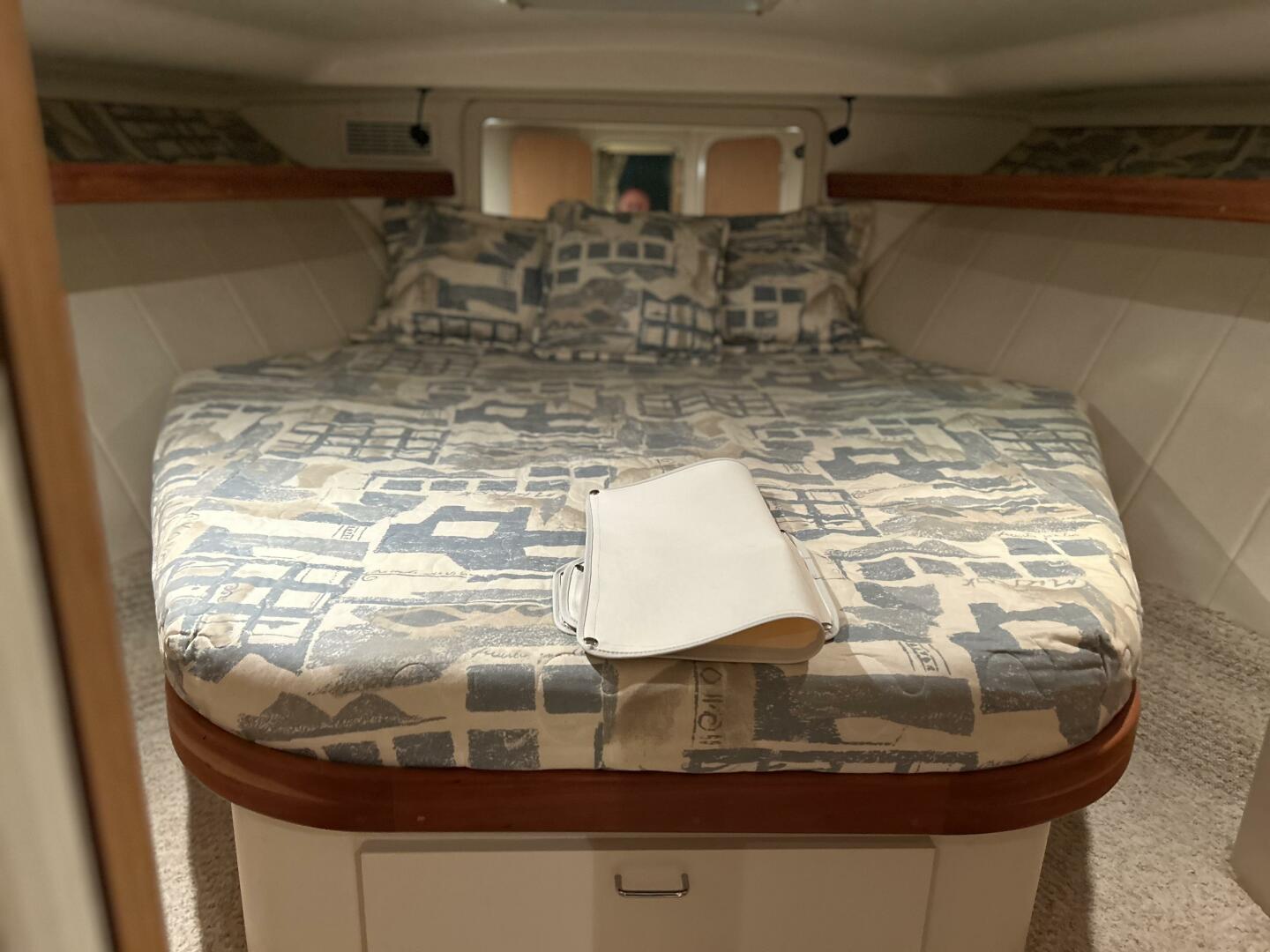 Slide: The Image of Mainship Sedan Bridge 1996 - 5180889