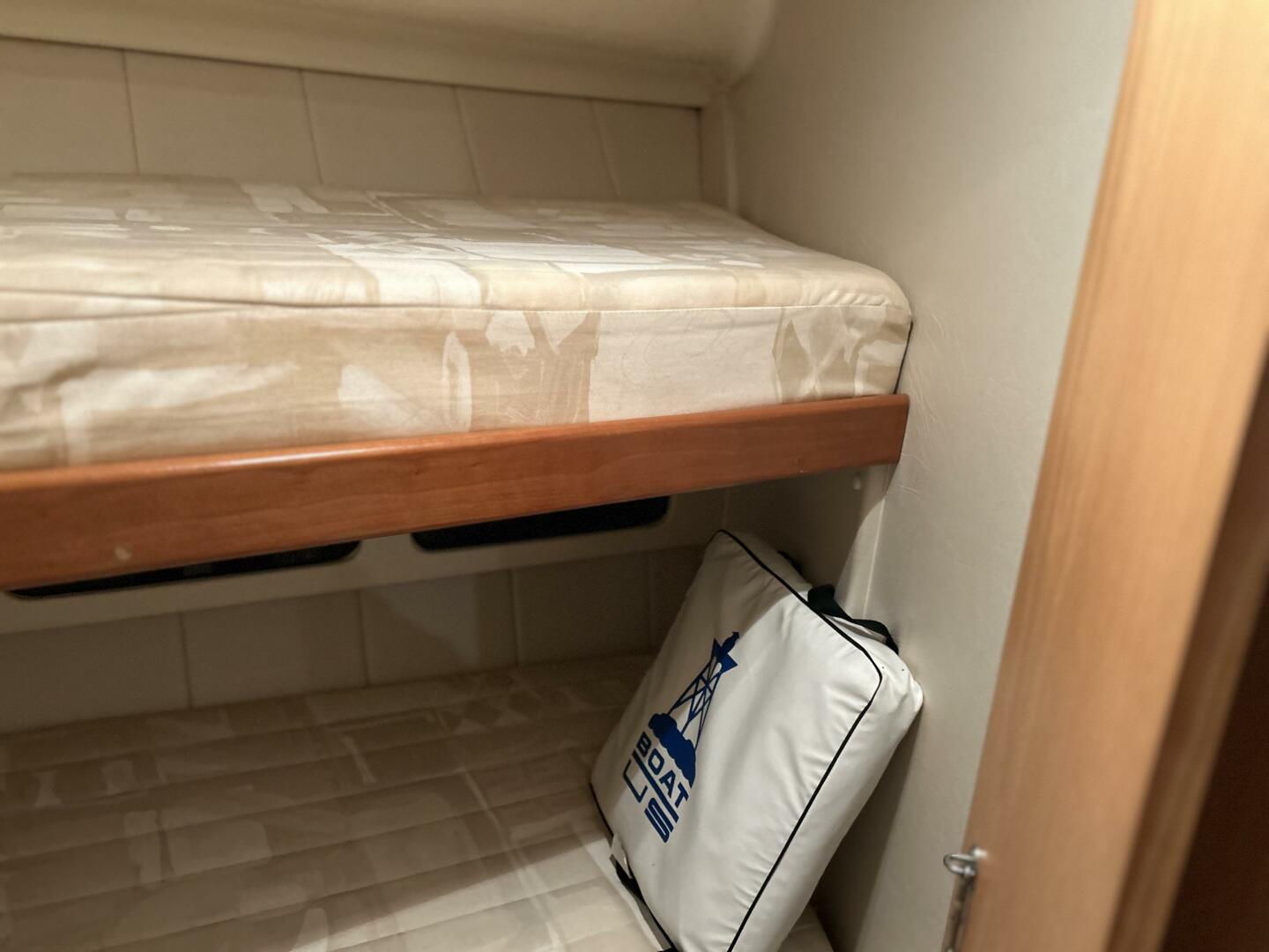 Slide: The Image of Mainship Sedan Bridge 1996 - 5180919