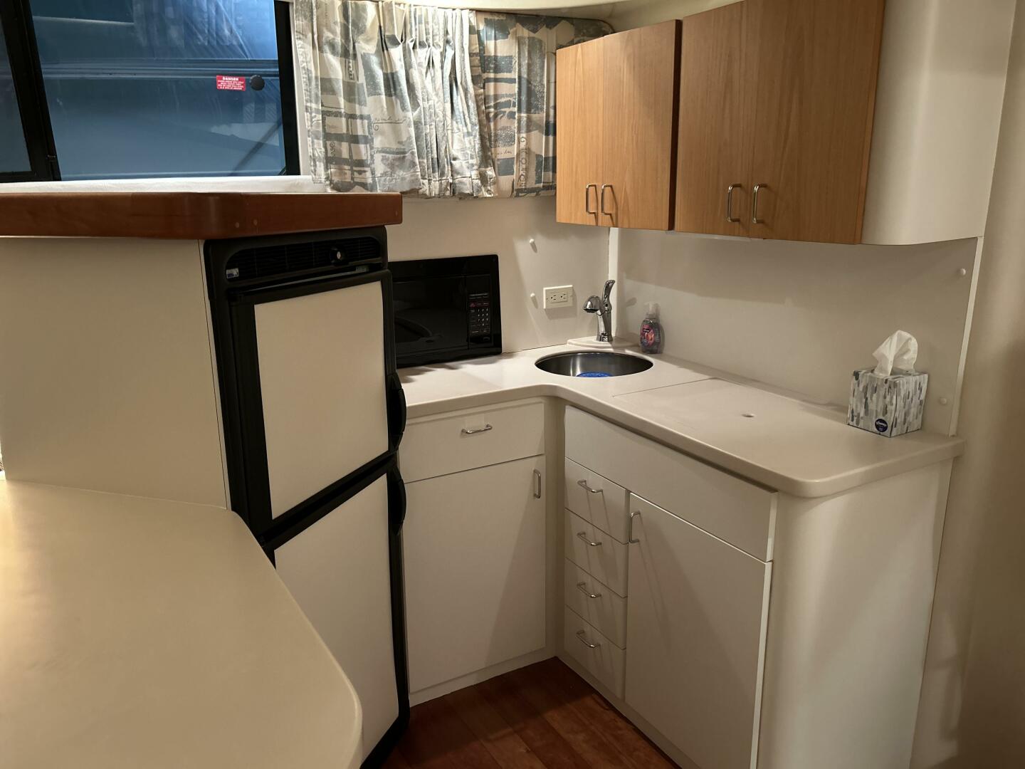 Slide: The Image of Mainship Sedan Bridge 1996 - 5180947