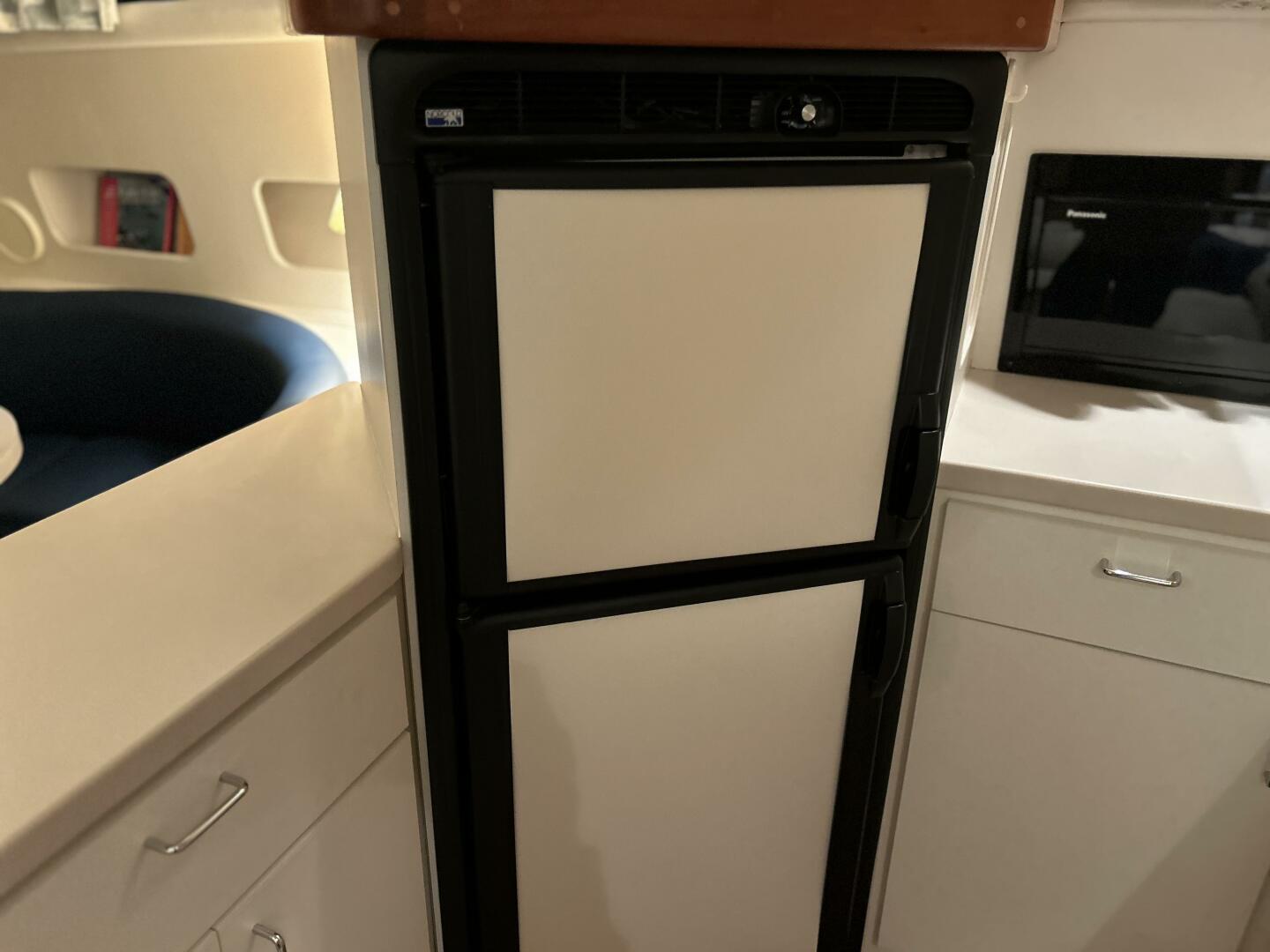 Slide: The Image of Mainship Sedan Bridge 1996 - 5180948