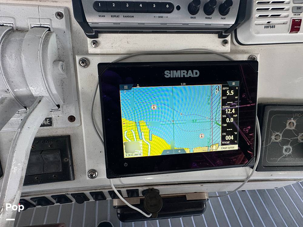 Slide: The Image of Gps/plotter/sonar - 15102760