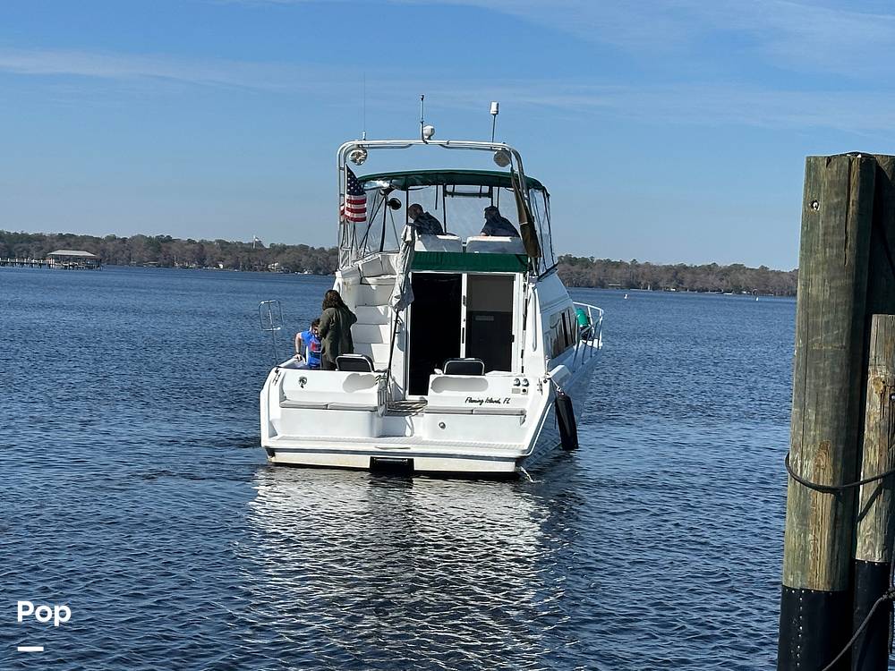 Slide: The Image of 1994 Mainship Sedan Bridge 40 - 15115574