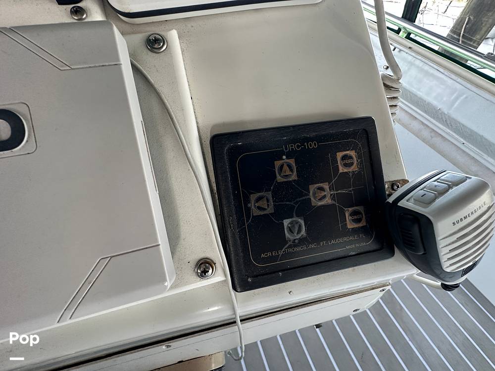 Slide: The Image of Mainship Sedan Bridge 40 1994 - 15102753